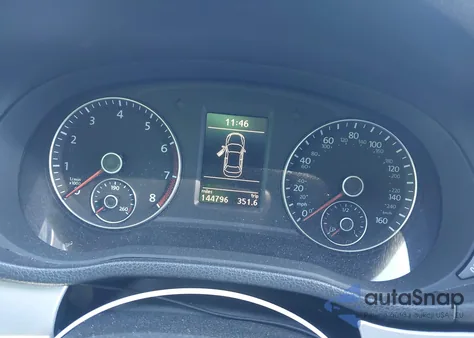 2012 Volkswagen Passat 2.5L Se z USA, uszkodzony, nr VIN 1VWBP7A30CC075254